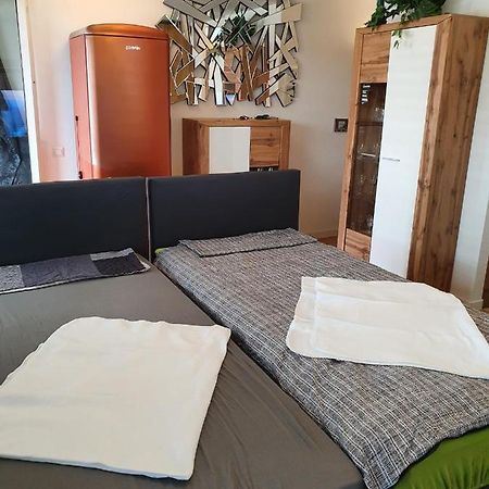 Exklusivwohnung Leipzig Flughafen Λάντσμπεργκ Εξωτερικό φωτογραφία
